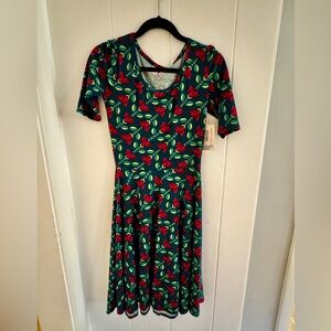 LuLaRoe green and red Geometric dress